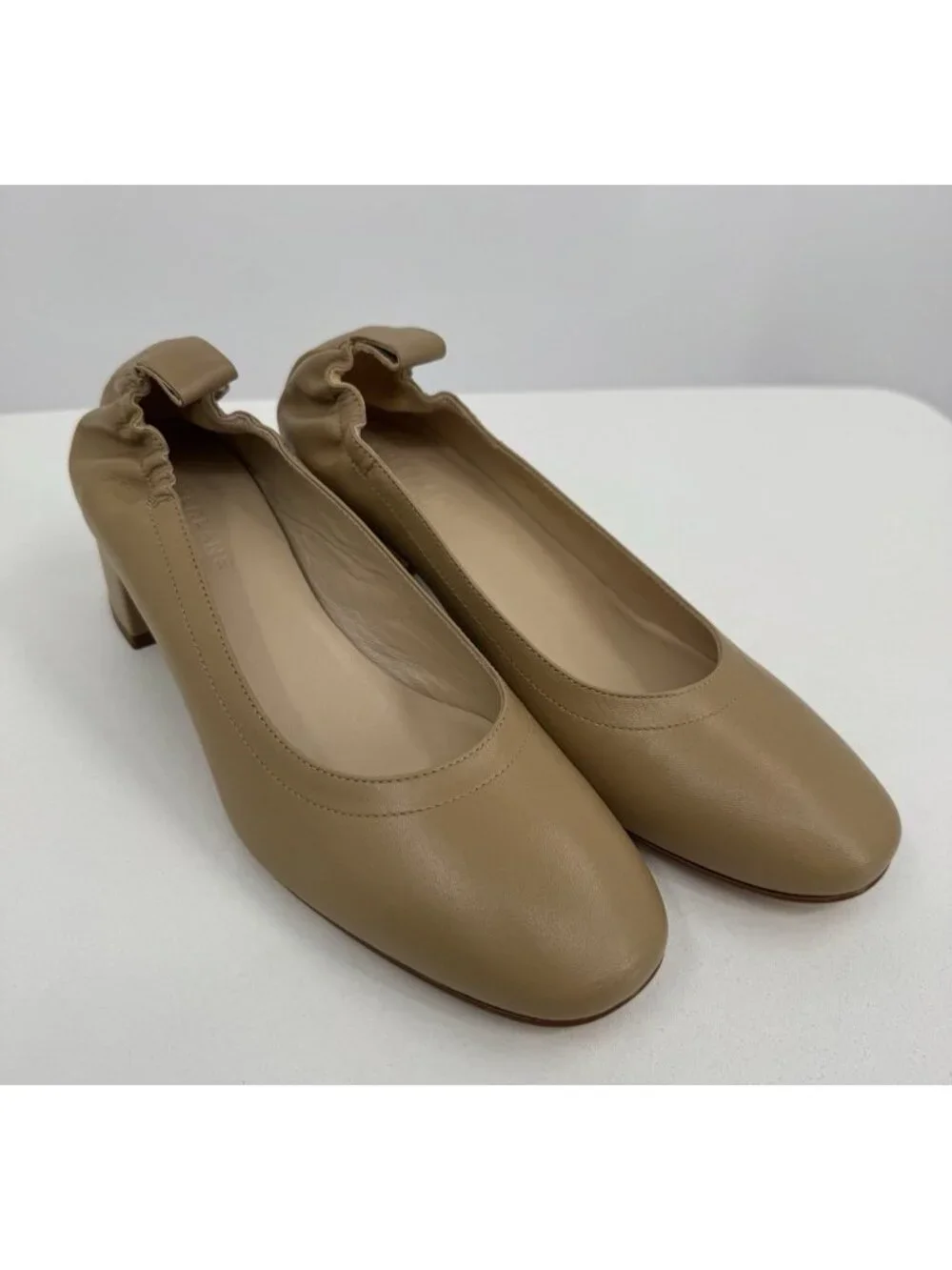 Everlane Italian Leather Day Heel Light Taupe 7 Women's Elastic Back Comfort